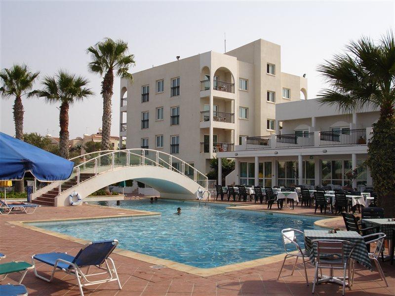 Paramount Hotel Apartments Protaras Eksteriør billede