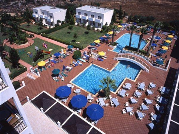 Paramount Hotel Apartments Protaras Eksteriør billede