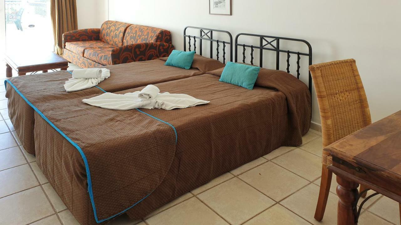 Paramount Hotel Apartments Protaras Eksteriør billede