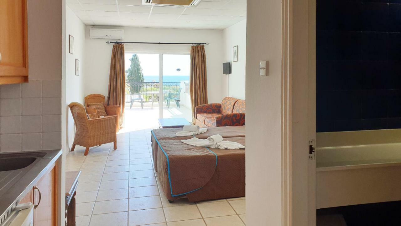 Paramount Hotel Apartments Protaras Eksteriør billede