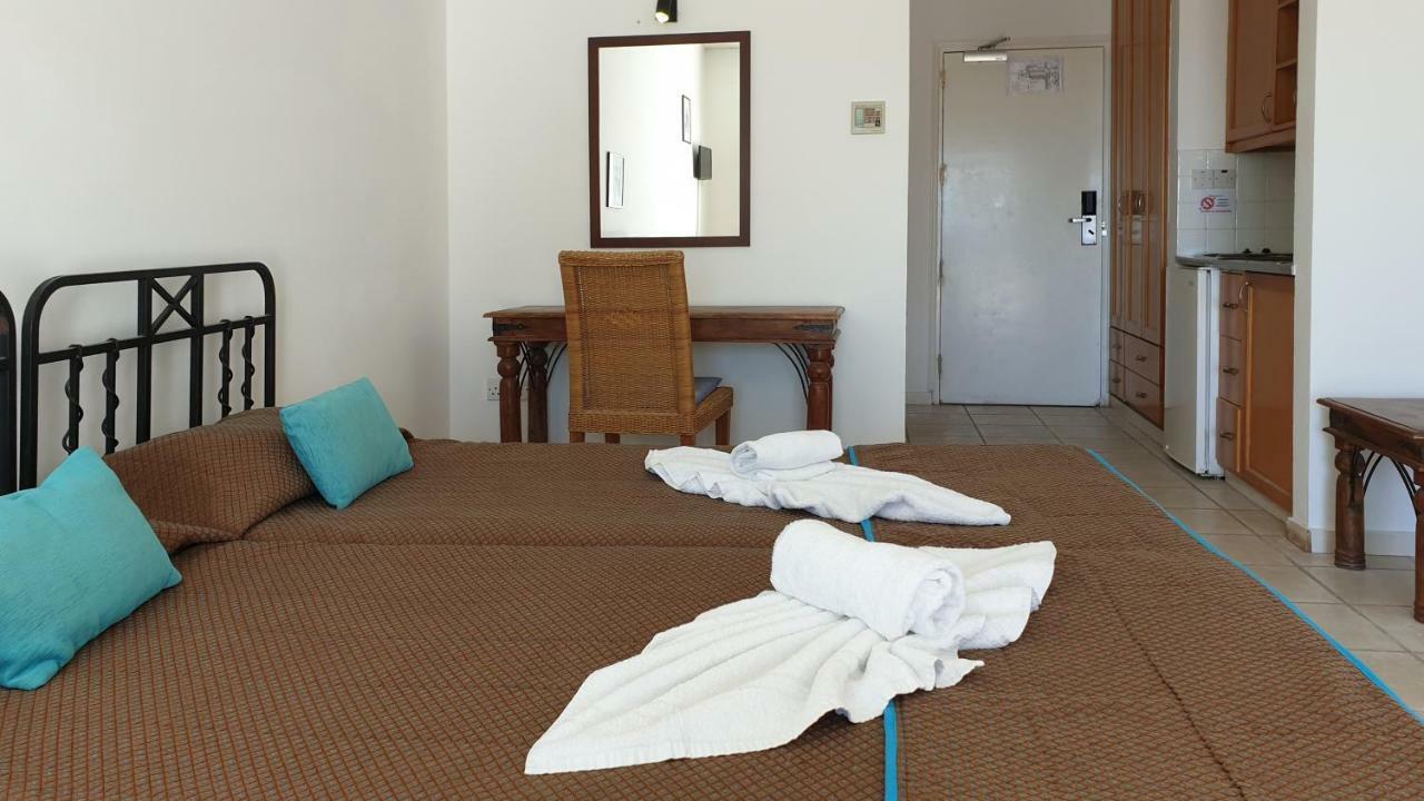 Paramount Hotel Apartments Protaras Eksteriør billede