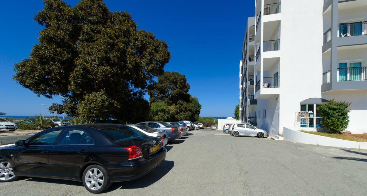 Paramount Hotel Apartments Protaras Eksteriør billede