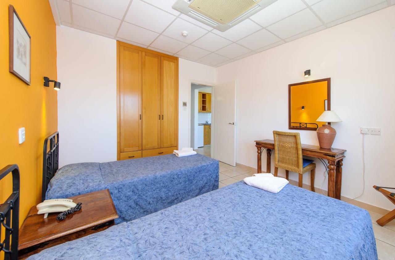 Paramount Hotel Apartments Protaras Eksteriør billede