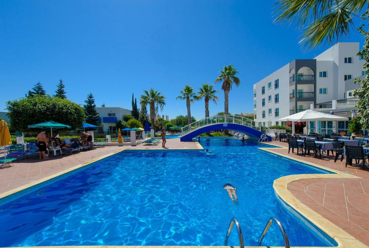 Paramount Hotel Apartments Protaras Eksteriør billede