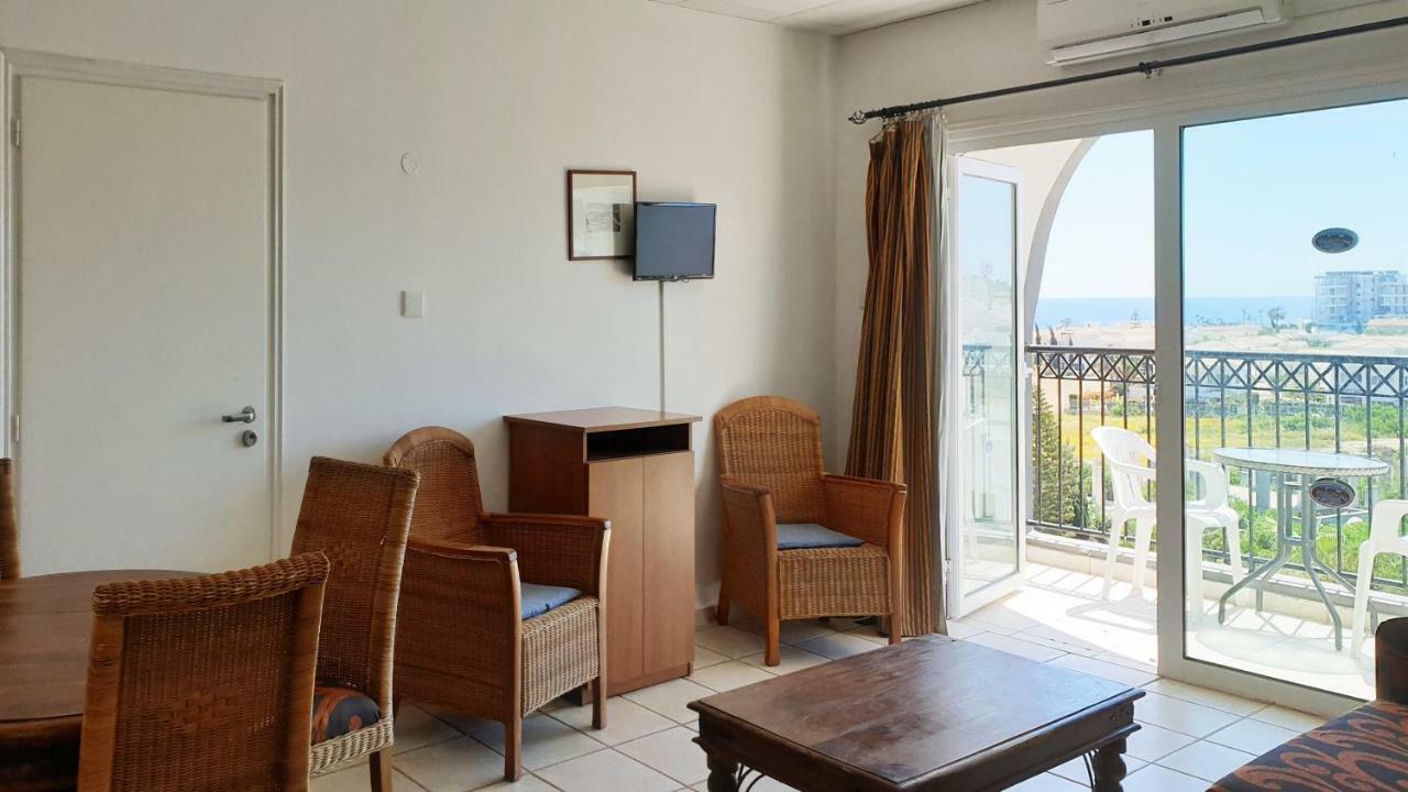 Paramount Hotel Apartments Protaras Eksteriør billede