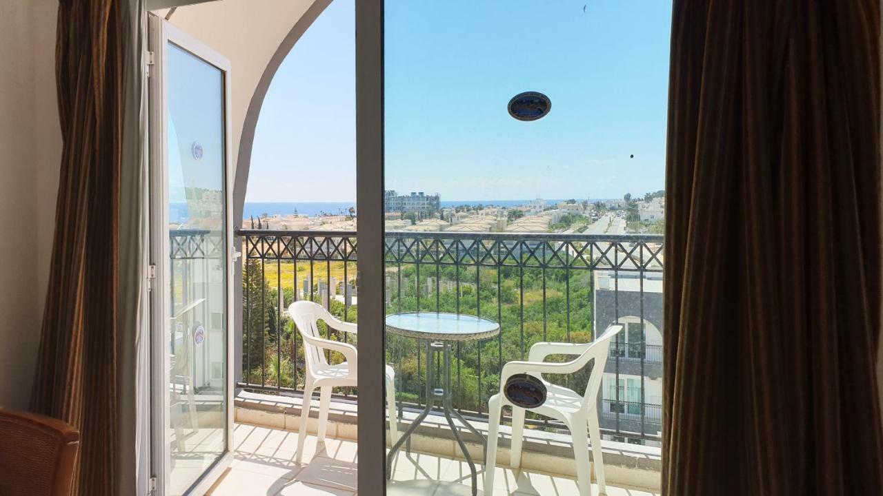 Paramount Hotel Apartments Protaras Eksteriør billede